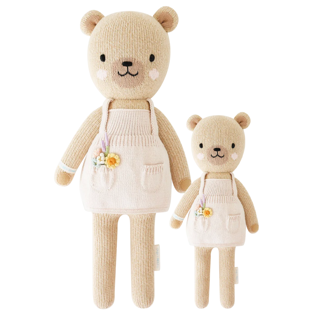 cuddle + kind - Goldie the honey bear