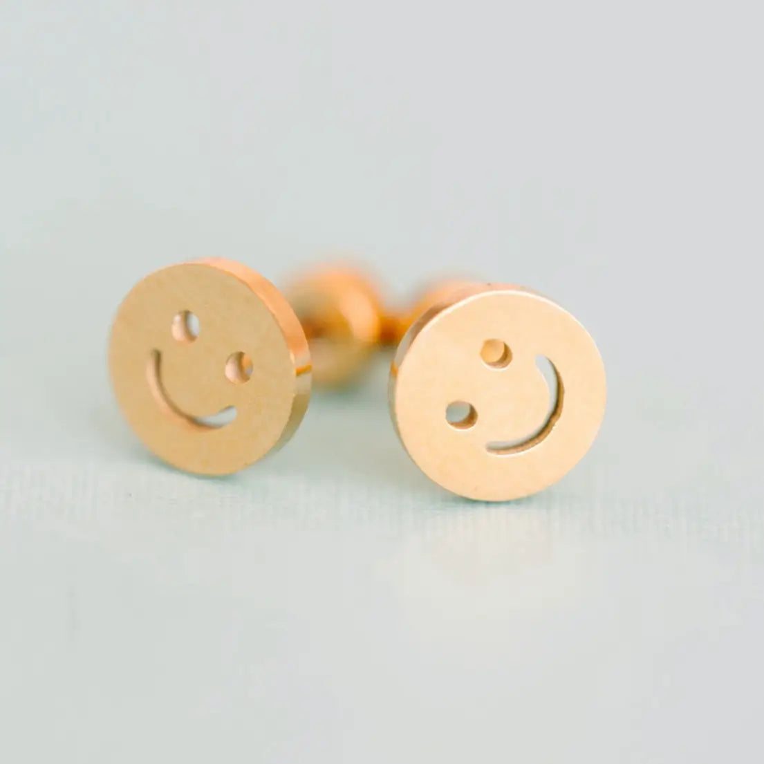 Pierced Co - Classic Smiley Face
