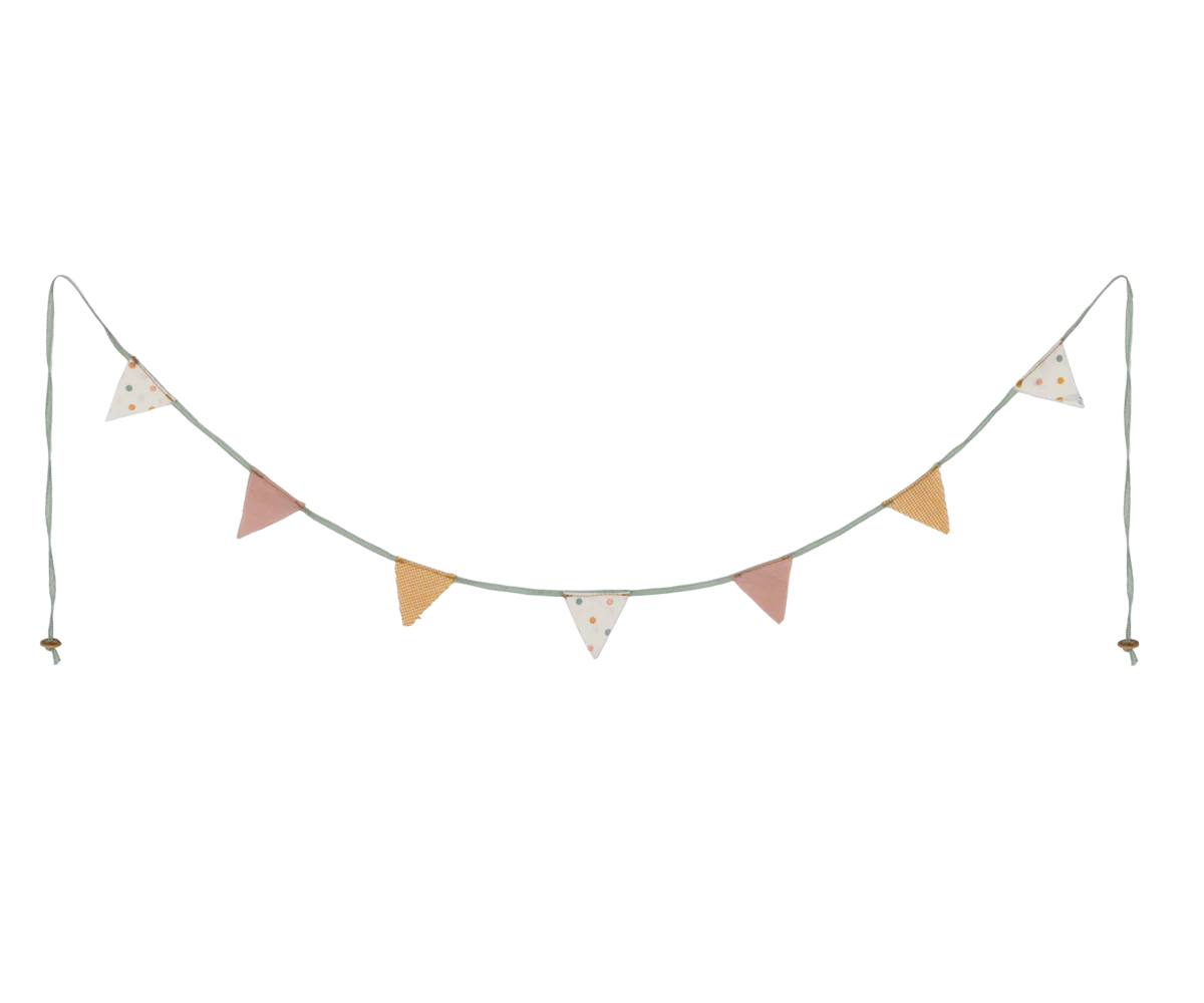 Miniature Maileg Garland with colorful fabric and decorative elements, perfect for charming holiday or room decor.