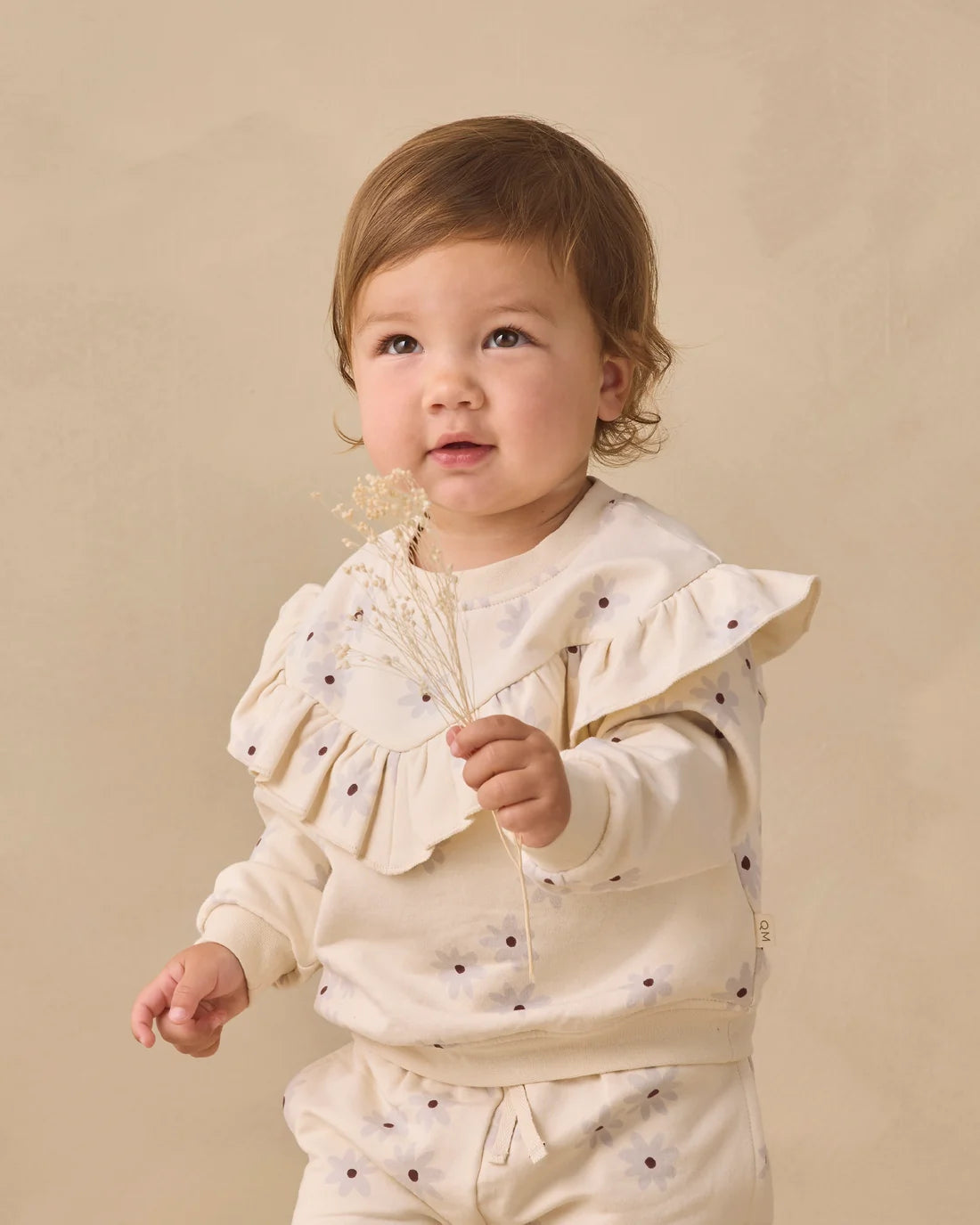 Blue Daisy relaxed fleece sweatpant by Quincy Mae featuring a cozy, comfortable fit and floral print design.