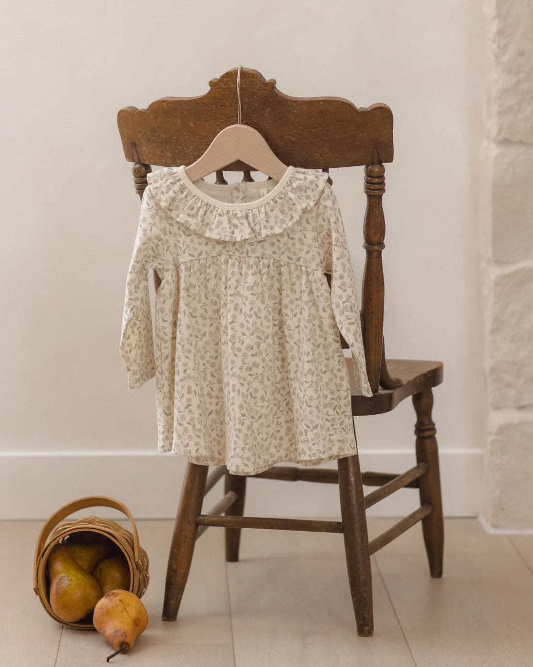 Quincy Mae Floret Ruffle Collar Jersey Dress for girls, featuring a soft fabric and ruffle collar detail.