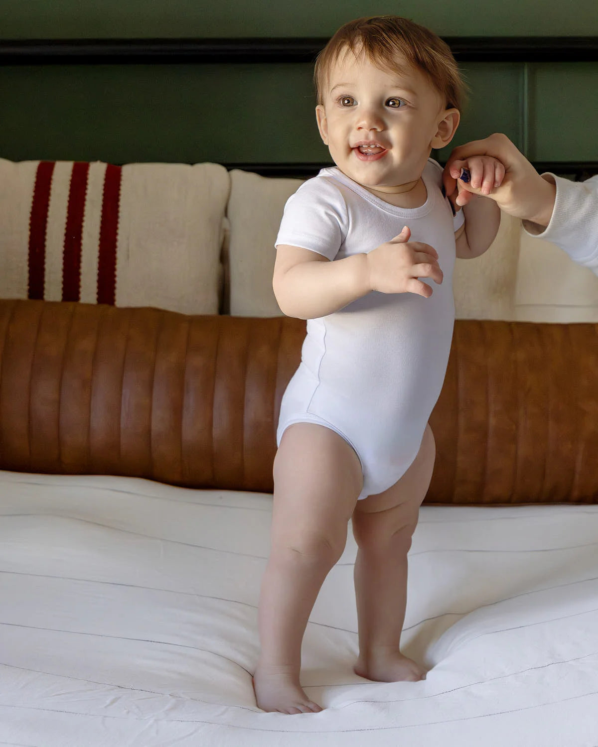 Baby Solid White Short Sleeve Bodysuits