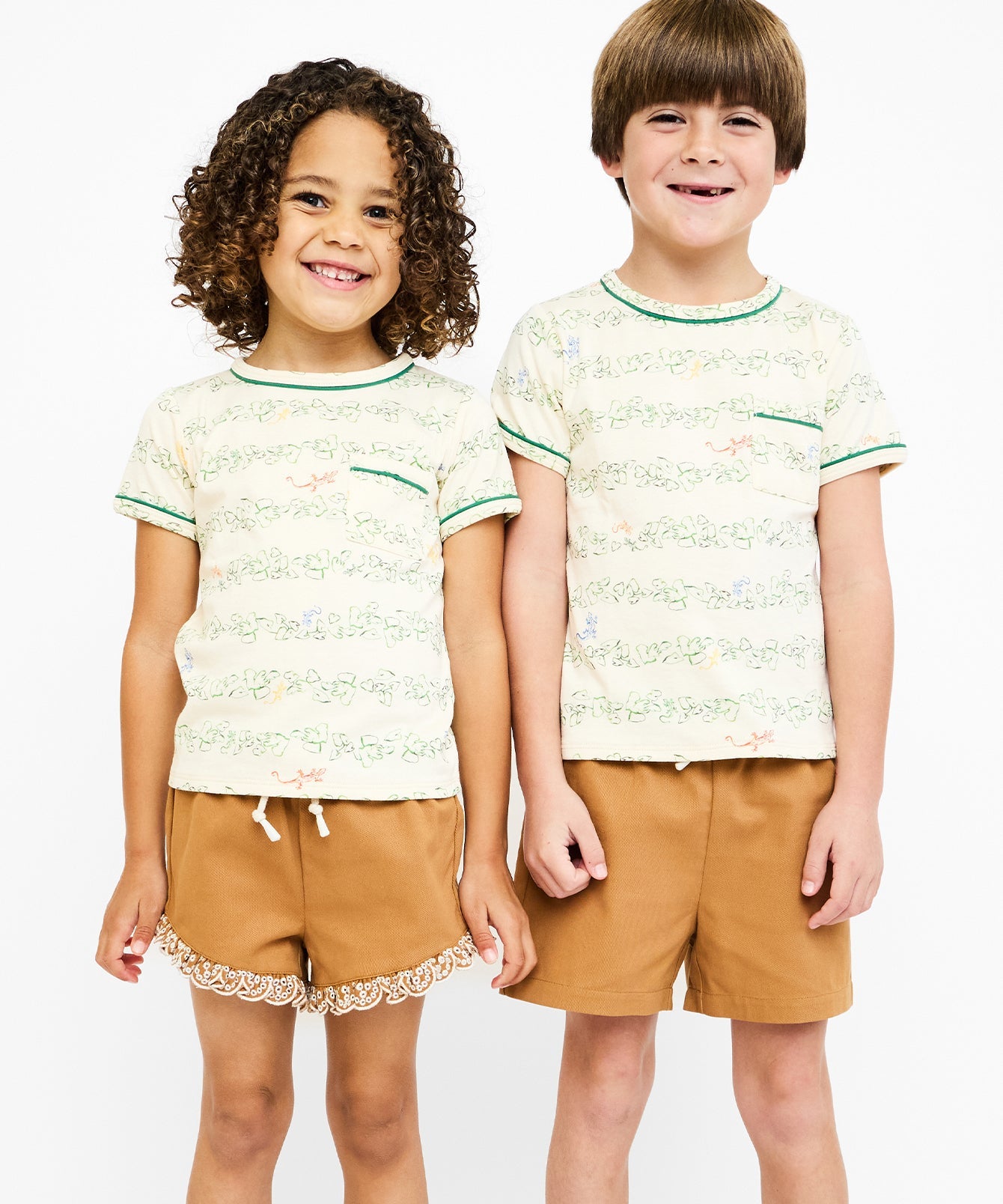 Oso & Me Mango Bay Willie T-Shirt with tropical mango and beach design, casual cotton tee for men and women.