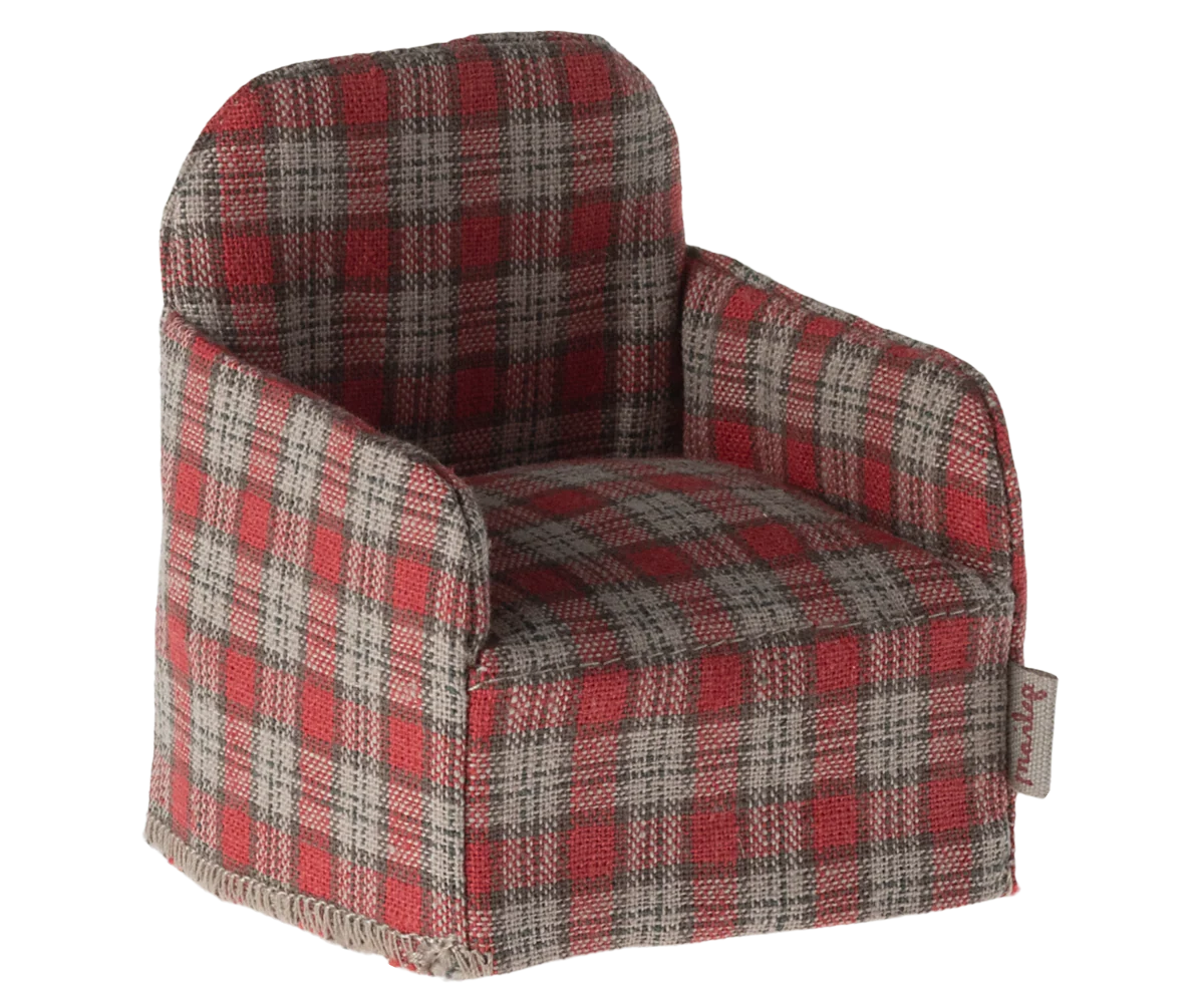 Red Checker Mouse Chair