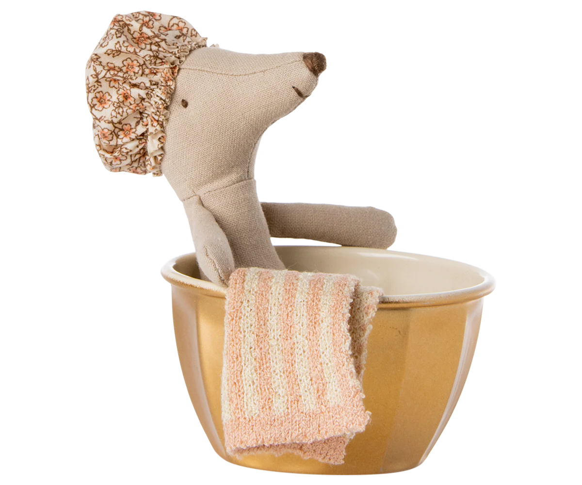 Big Sister Wellness Mouse Rose