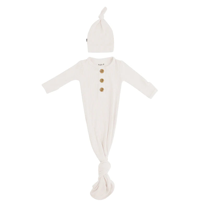 Kyte Baby - Ribbed Knotted Gown with Hat Set - Oat
