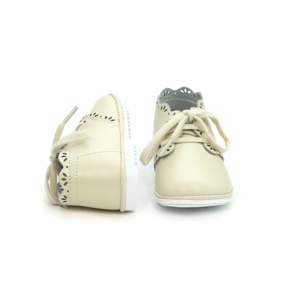 L'AMOUR - Bella Scalloped Bootie (Baby) - Oatmeal