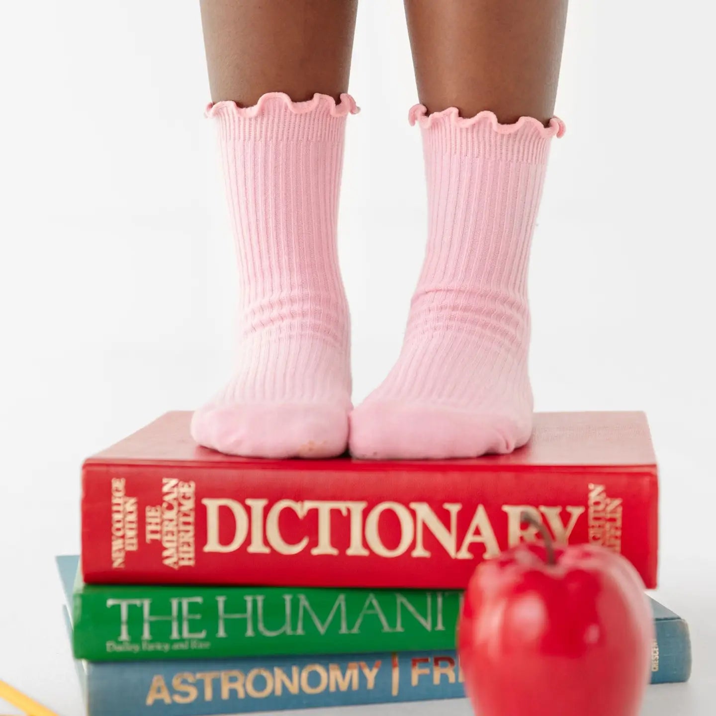 Ribbed Lettuce Trim Midi Socks - Blossom Pink