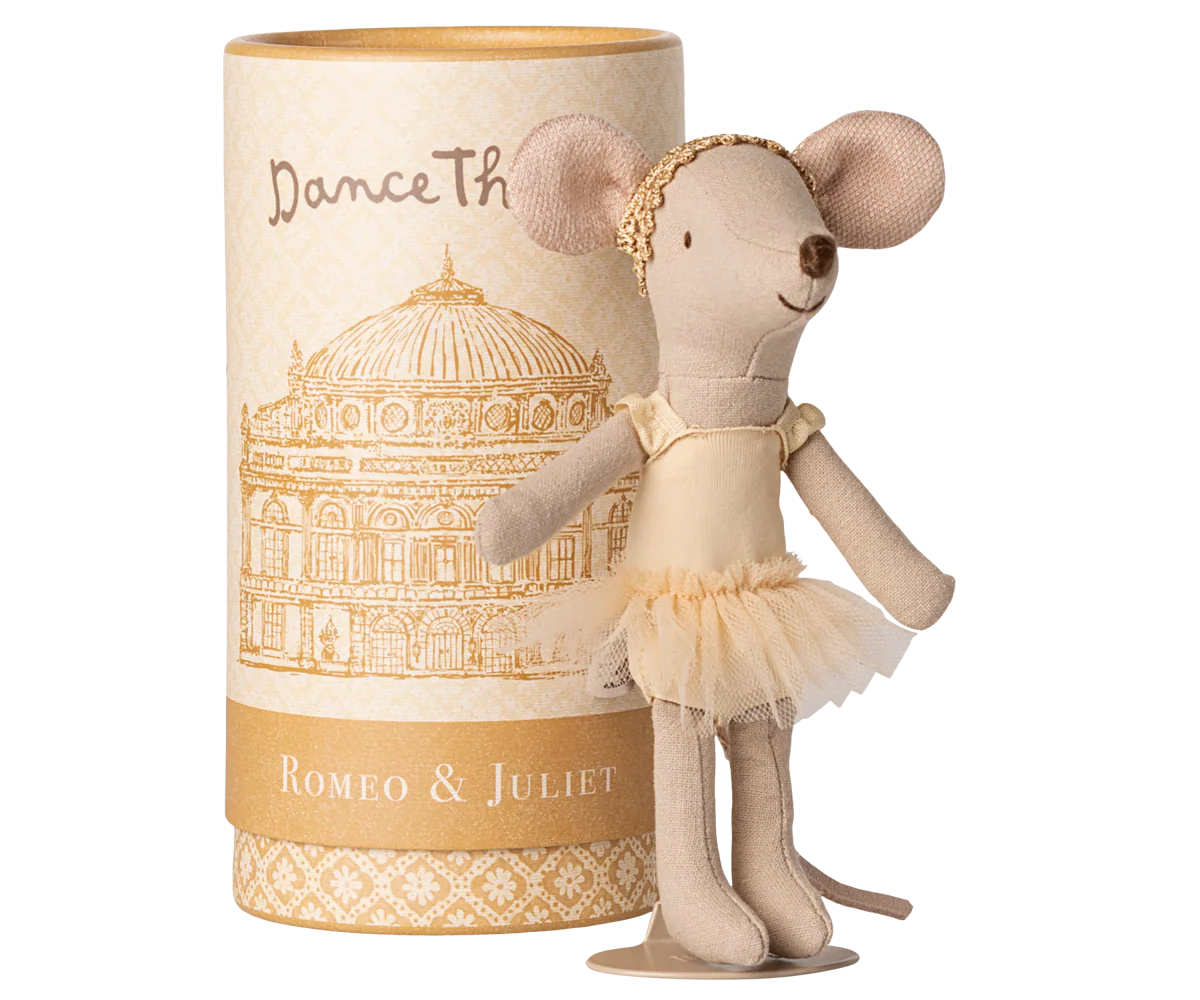 Maileg Big Sister Ballet Dancer Mouse plush toy with pink tutu and ballet shoes, dressed as a graceful ballerina.