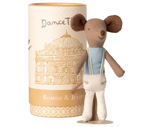 Big brother Ballet dancer mouse