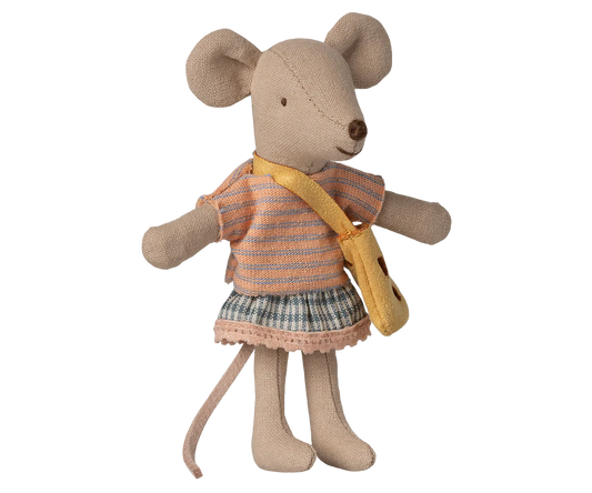 Maileg Little Sister mouse with pink bag, dressed in colorful outfit, holding a small accessory, perfect for imaginative play.