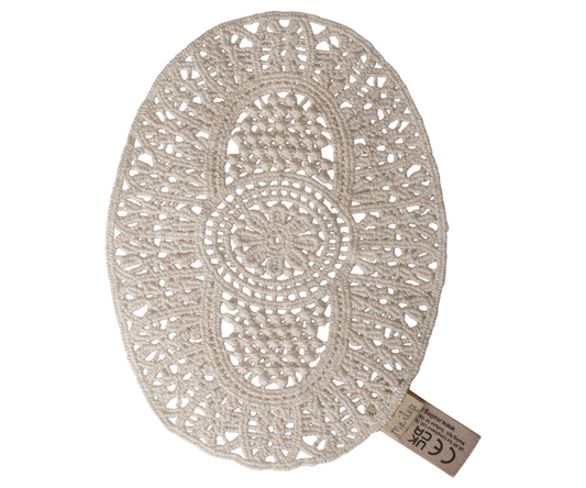 Lace rug, Mouse