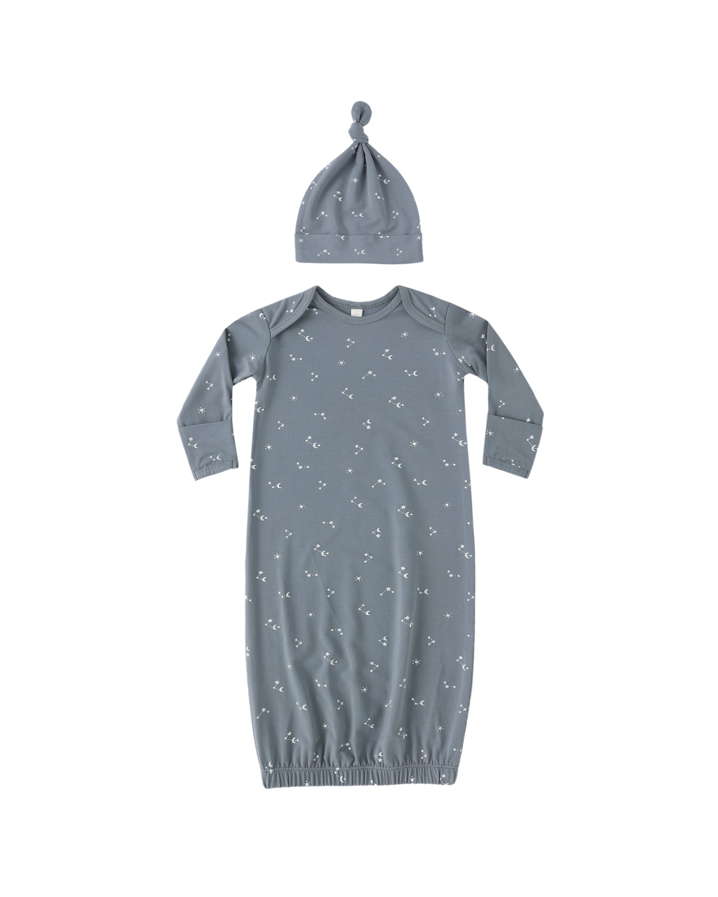 Soft bamboo baby gown and matching hat set by Quincy Mae in ocean blue, featuring gentle fabric and cozy design.