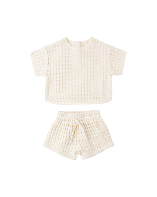 Natural Jayden set by Quincy Mae, featuring soft, organic fabric with a neutral color, perfect for comfortable everyday wear.