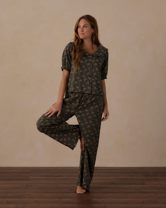 Women's Evergreen Bouquet Ruffle Pajamas
