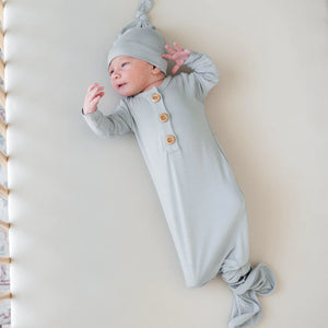 Kyte Baby - Knotted Gown with Hat Set in Storm