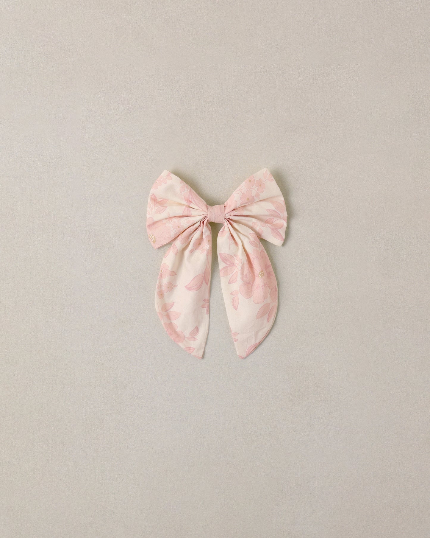 Blush English Everly Bow