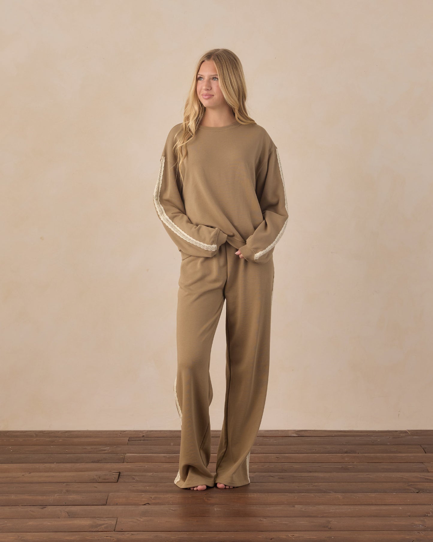 Teen olive sweatpants by Rylee & Cru, showing soft fabric, relaxed fit, and elastic waistband on a neutral background.