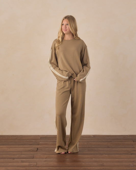Teen olive sweatpants by Rylee & Cru, showing soft fabric, relaxed fit, and elastic waistband on a neutral background.