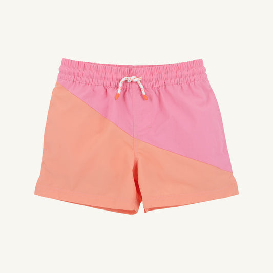 The Beaufort Bonnet Company Hamptons Hot Pink and Seashore Sherbet colorblock country club trunk on a display.