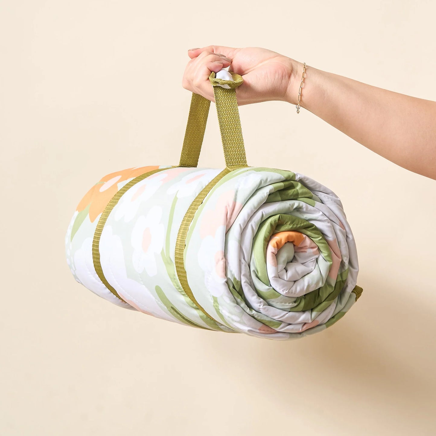 The Darling Effect - Floral Haven Sage On-the-Go Quilted Picnic Blanket