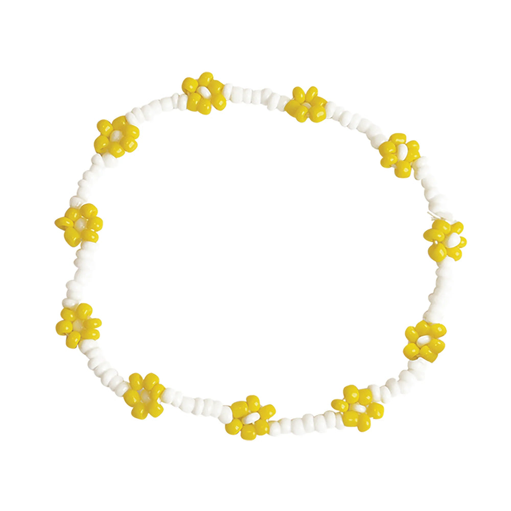 
            
                Load image into Gallery viewer, Daisy Beaded Flower Bracelet
            
        
