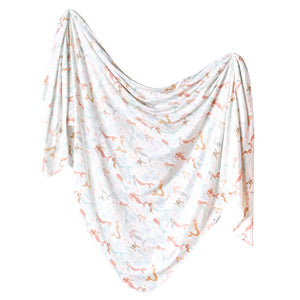 
            
                Load image into Gallery viewer, Copper Pearl Knit Swaddle - Coral
            
        