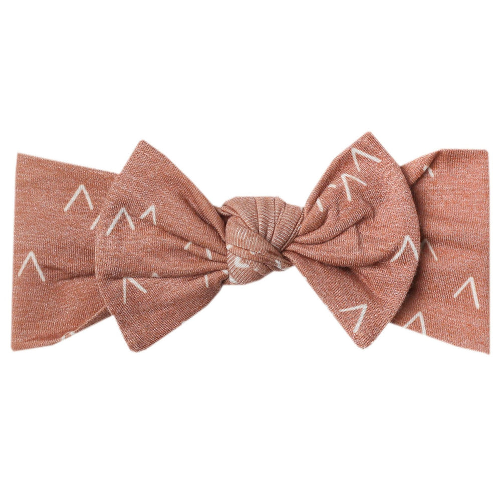 
            
                Load image into Gallery viewer, Copper Pearl - Headband Bow - Rocky
            
        
