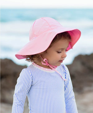
            
                Load image into Gallery viewer, Ruffle Butts/Rugged Butts - Pink Sun Protective Hat
            
        