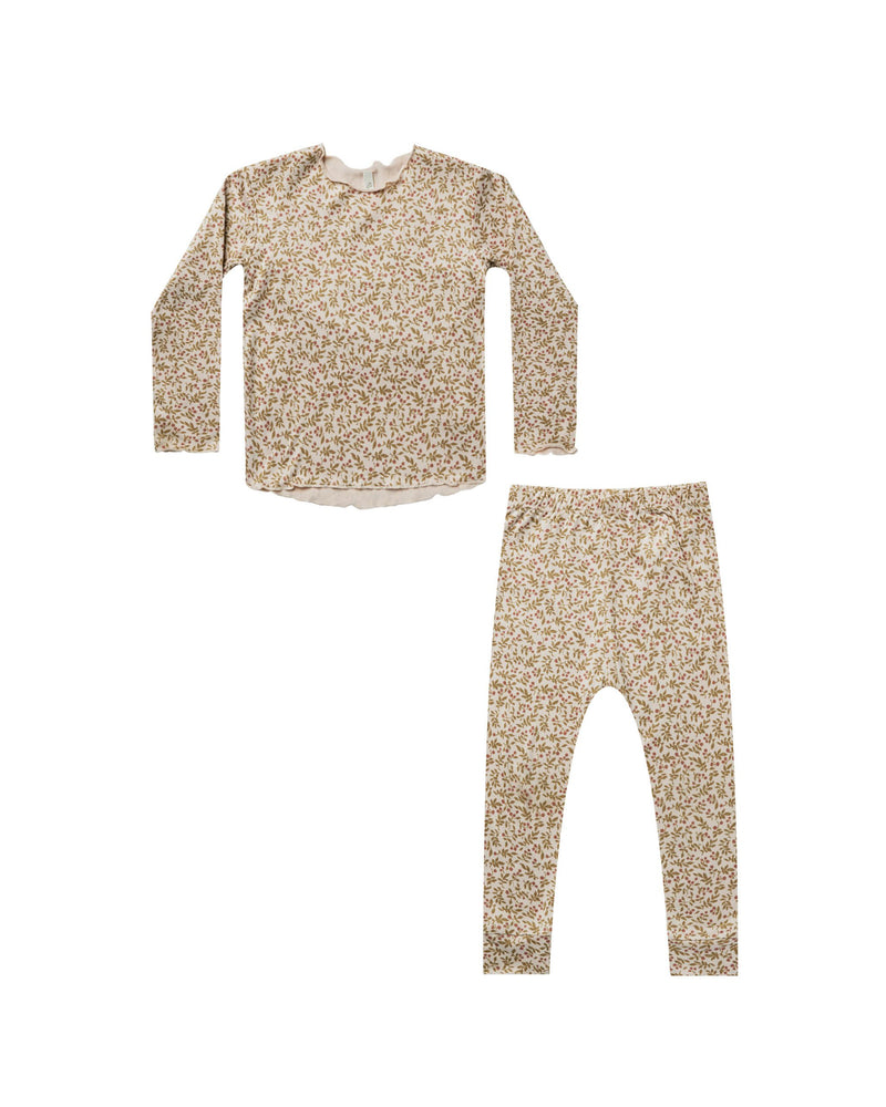 
            
                Load image into Gallery viewer, Rylee &amp;amp; Cru -AW22 - Fleur Long sleeve pajama set
            
        